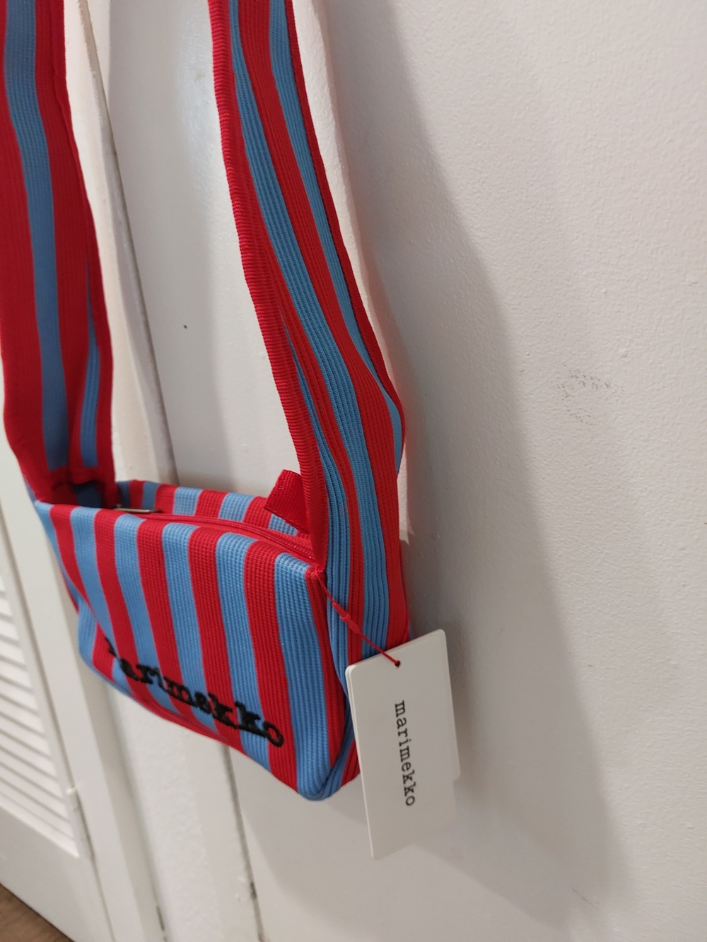 Marimekko Red & Light Blue Striped Ribbed Shoulder Bag - Picture 3 of 4